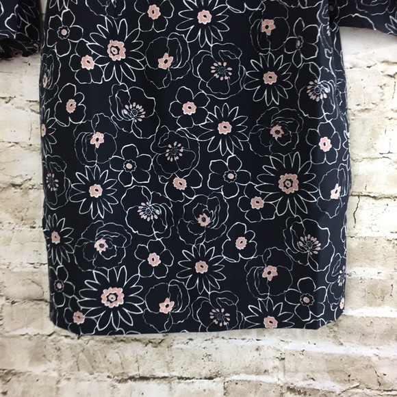 J.O.A Off Shoulder Flare Sleeve Dress✨ - Picture 2 of 8